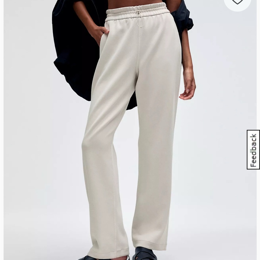 Lululemon Athletica Softstreme High Rise Track Pants with Elastic Waistband